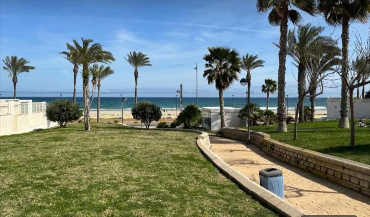 All In One Ground Floor With Terrace Next To Sea El Campello Exterior foto